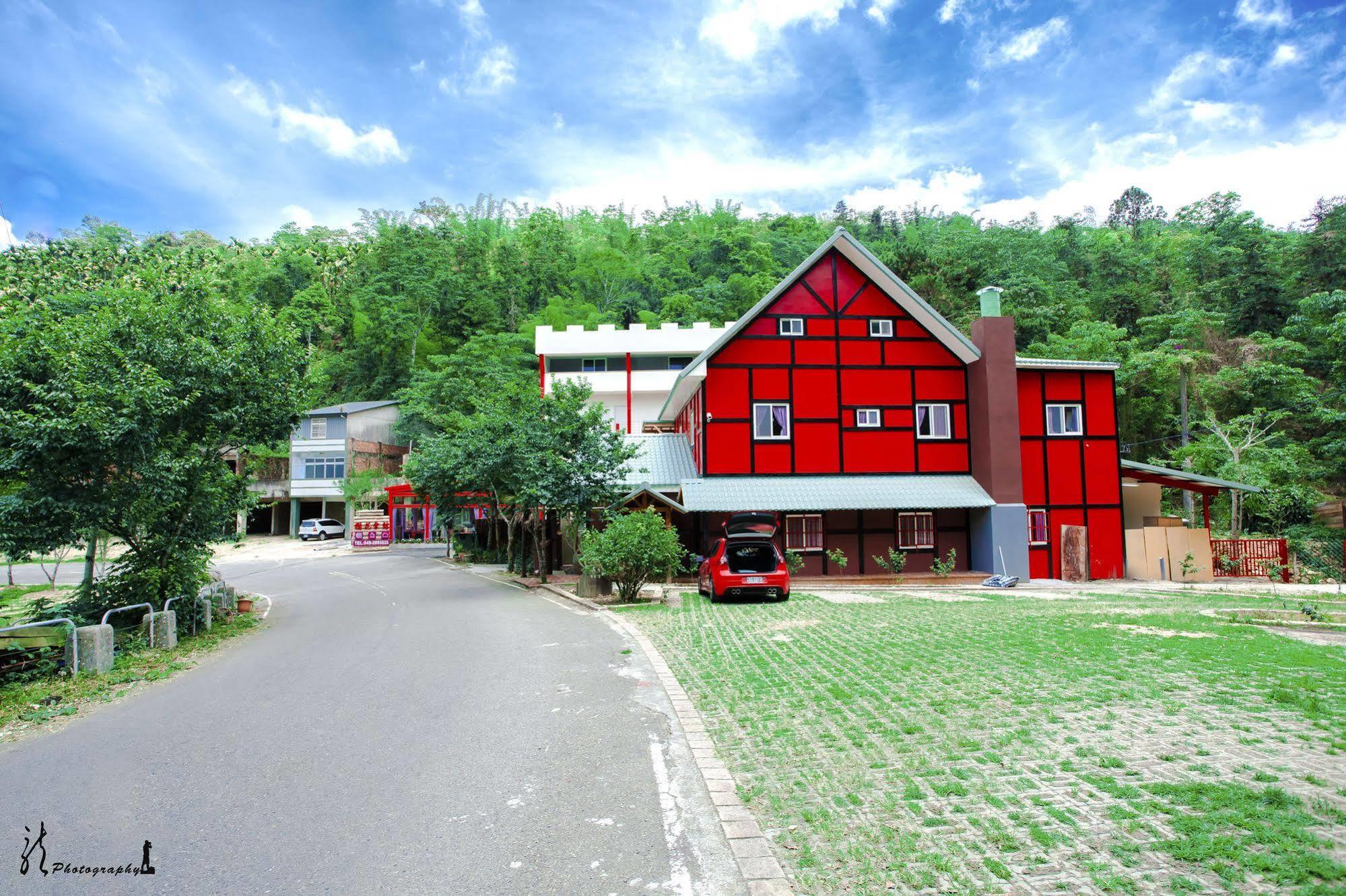 Dingdai Cherry Blossoms Resort Nantou Exterior photo