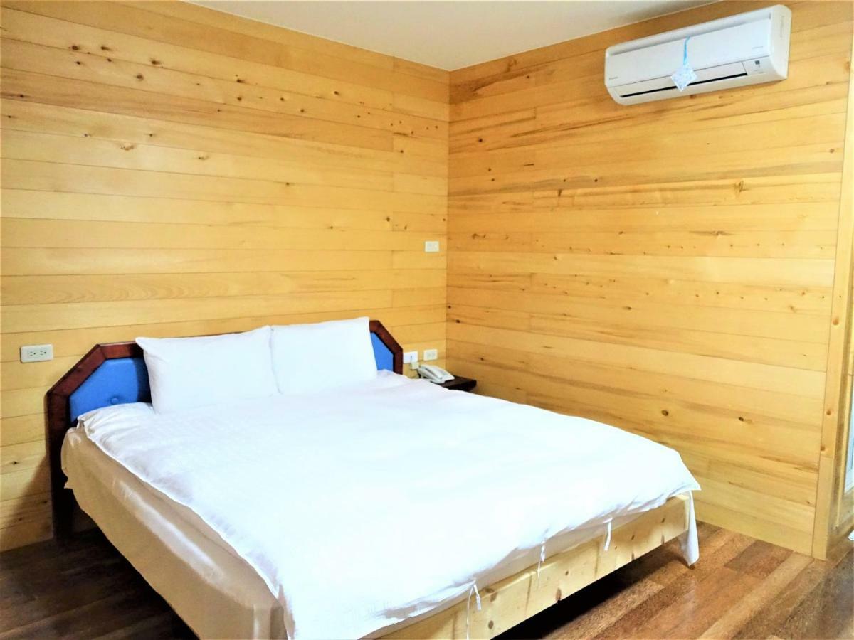 Dingdai Cherry Blossoms Resort Nantou Exterior photo